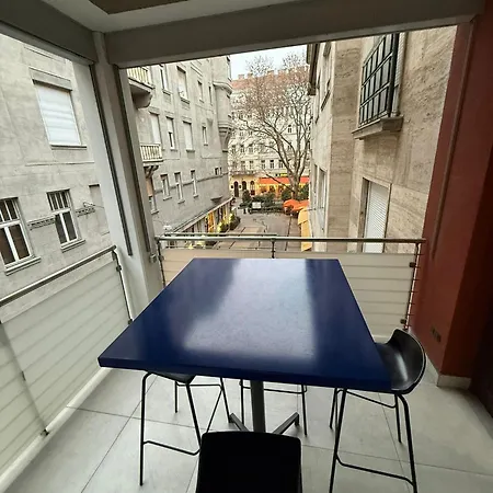 Lägenhet Luxury Flat Budapest