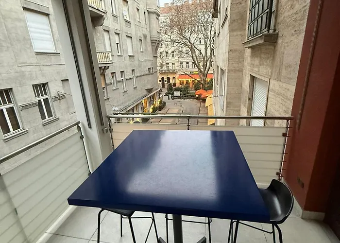 Lägenhet Luxury Flat Budapest